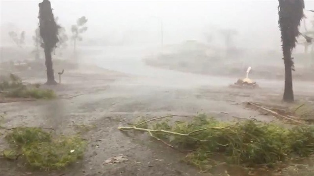 Mưa gi&uacute;p ch&aacute;y rừng nhưng tăng nguy cơ lũ lụt tại miền Đ&ocirc;ng Australia. Ảnh: Reuters