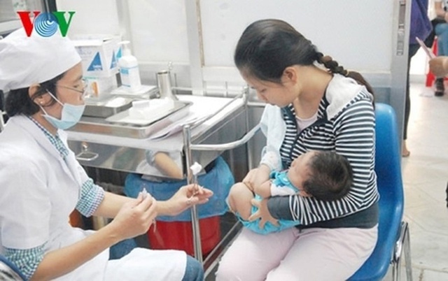Sở Y tế Sơn La, Hội đồng tư vấn chuyên môn đã tổ chức cuộc họp đánh giá tai biến trong quá trình sử dụng vaccine, sinh phẩm y tế 