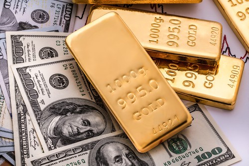 Giá vàng được dự báo sẽ tiếp tục tăng trong thời gian tới. (Ảnh minh hoạ: Kitco News)
