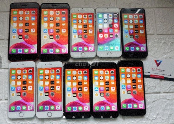 Nhiều kh&aacute;ch h&agrave;ng  "sốc " với mức gi&aacute; si&ecirc;u rẻ của iPhone 7 Plus, iPhone X.