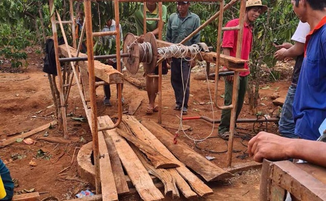 Khu vực giếng xảy ra vụ việc. Ảnh: T.H.