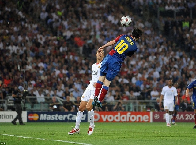 Khoảnh khắc ghi bàn  &quot;thiên tài &quot; của Messi ở chung kết Champions League cách đây đúng 11 năm. (Ảnh: Getty). 