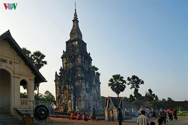 Tháp cổ ở Thánh địa Phật giáo Ing Hang, tỉnh Savanakhet