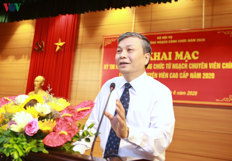 Thứ trưởng Bộ Nội vụ Nguyễn Trọng Thừa phát biểu tại lễ khai mạc. 