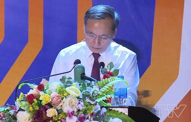 Đồng chí Nguyễn Đức Quyền, Ủy viên Ban Thường vụ Tỉnh ủy, Phó Chủ tịch Thường trực UBND tỉnh Thanh Hóa phát biểu tại hội nghị