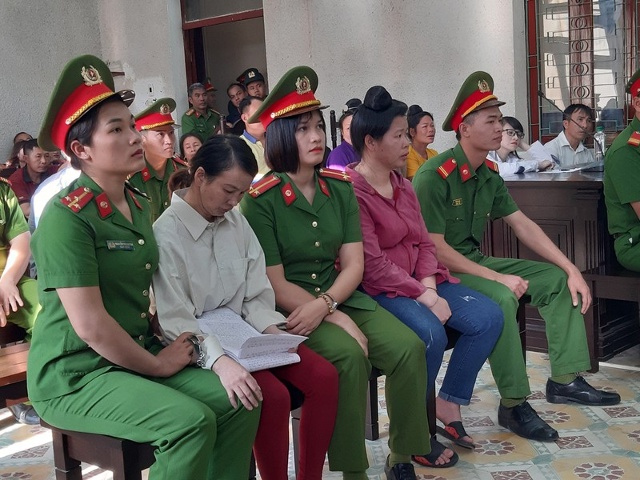 Các bị cáo tại phiên sơ thẩm