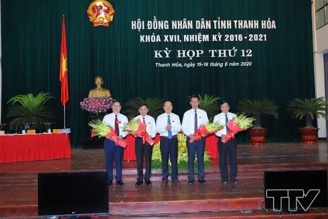 Ông Nguyễn Văn Thi, Uỷ viên Ban Thường vụ Tỉnh uỷ, Trưởng Ban quản lý Khu Kinh tế Nghi Sơn và các Khu công nghiệp tỉnh được bầu giữ chức vụ Phó Chủ tịch Uỷ ban nhân dân tỉnh.