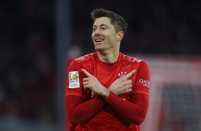 Lewandowski xuất sắc nhất Bundesliga mùa giải 2019-2020 (Ảnh: Getty).