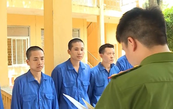 Các đối tượng bị bắt giữ.