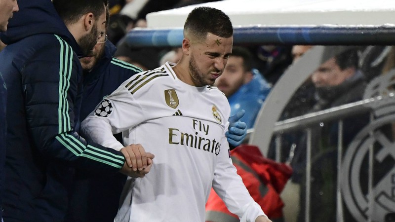 Xét về góc độ cá nhân, Hazard vừa trải qua một mùa giải không suôn sẻ. (Ảnh: Getty).  