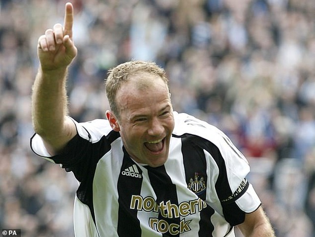 Alan Shearer vẫn giữ kỷ lục ghi bàn nhiều nhất ở ngoại hạng Anh với 260 bàn