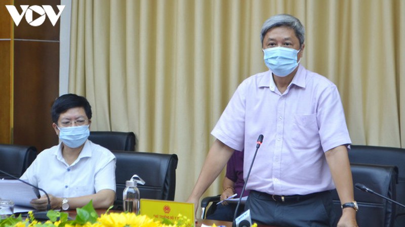 Thứ trưởng Bộ Y tế Nguyễn Trường Sơn cho rằng khả năng thu dung điều trị của Quảng Trị vẫn còn nhiều khó khăn.