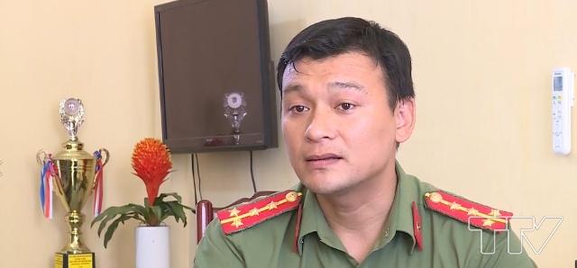 Đại úy Lê Quang Hiếu - Bí thư Đoàn thanh niên Công an thành phố Sầm Sơn, tỉnh Thanh Hóa: Trên không gian mạng có rất nhiều thông tin xấu độc, chúng tôi đã bắt đầu triển khai đưa những thông tin đến luật an ninh mạng để cảnh báo người dân và tránh đưa những thông tin sai lệch, thổi phồng bản chất sự việc lên. Thứ 2, chúng tôi triển khai những bài viết định hướng về những biện pháp phòng chống dịch bệnh, quá trình phát hiện các ca nhiễm mới, lịch trình di chuyển của các bệnh nhân để từ đó người dân nắm được, khai báo y tế khi đi từ vùng dịch trở về Sầm Sơn.