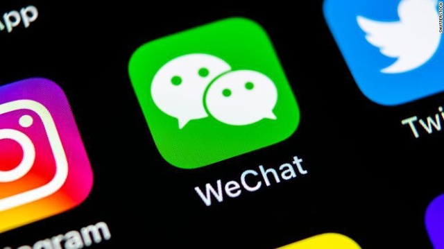 Lượt tải WeChat, Signal ở Mỹ tăng đột biến do lo ngại Tổng thống Donald Trump sẽ cấm các ứng dụng này tại Mỹ. (Ảnh: KT)