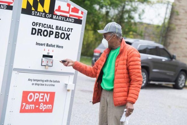 Một điểm bỏ phiếu qua đường bưu điện tại bang Maryland. Ảnh: Getty Images.