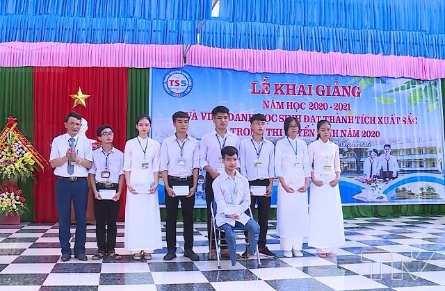 Trường THPT Triệu Sơn 5 khai giảng năm học mới