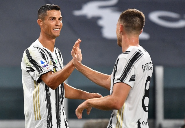 Ronaldo ghi một bàn và kiến tạo một bàn giúp Juve thắng lớn ngày ra mắt của HLV Pirlo. (Ảnh: Getty).