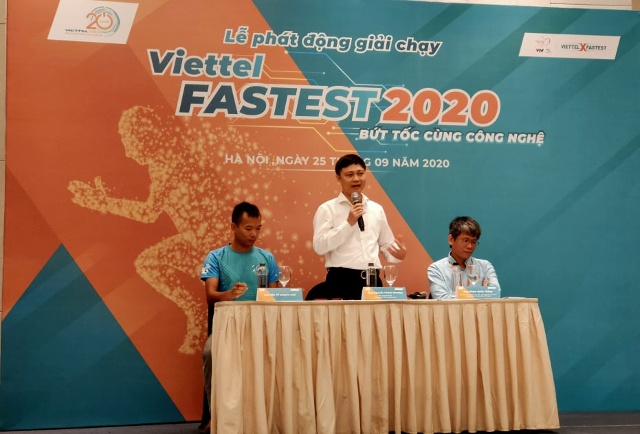 Tổng công ty viễn thông Viettel phối hợp với Quỹ tấm lòng Việt phát động giải chạy Viettel Fastest. Ảnh: VGP/Văn Phong