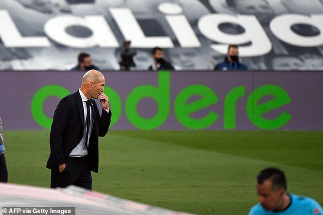 HLV Zidane âu lo về thể lực của các cầu thủ Real Madrid