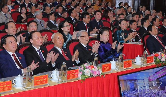 Các lãnh đạo, nguyên lãnh đạo Đảng, Nhà nước dự Đại hội Đảng bộ tỉnh Thanh Hóa.