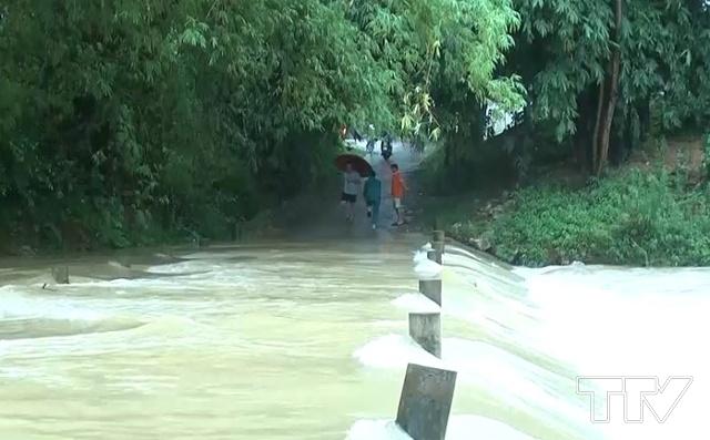 cầu, tràn thuộc khu phố Nguyễn Trãi, Thị Trấn Lang Chánh, huyện Lang Chánh và đã bị nước lũ cuốn trôi. 