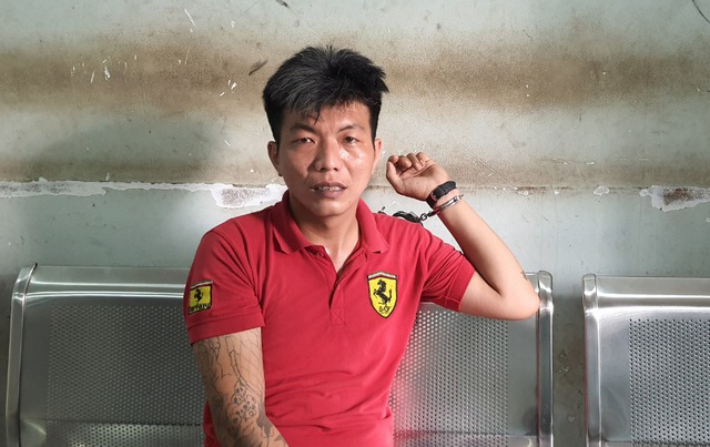Đối tượng Trần Gia Đức tại cơ quan công an
