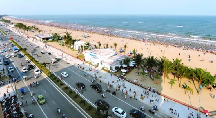Đường Hồ Xuân Hương khu du lịch Sầm Sơn.