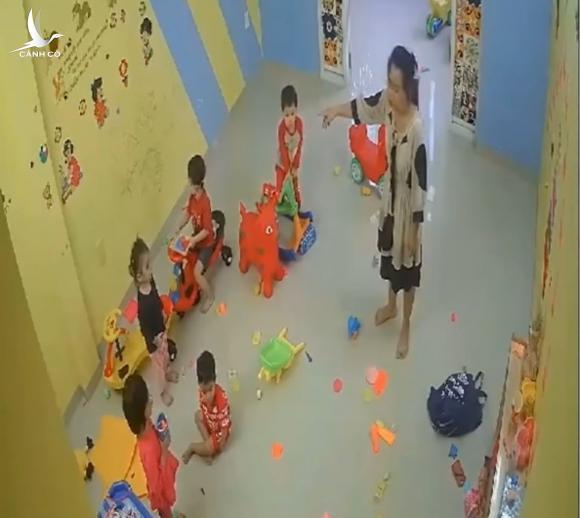 Hình ảnh qua camera