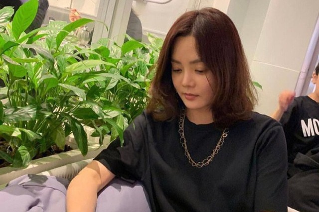 Nữ diễn viên nổi tiếng xứ Hàn hiện sống giản dị và kín tiếng tại quê nhà Hàn Quốc. 