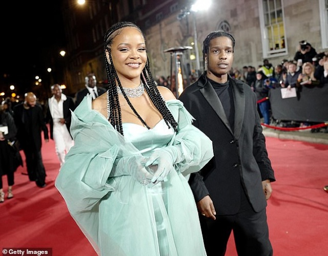 Rihanna và A$AP Rocky