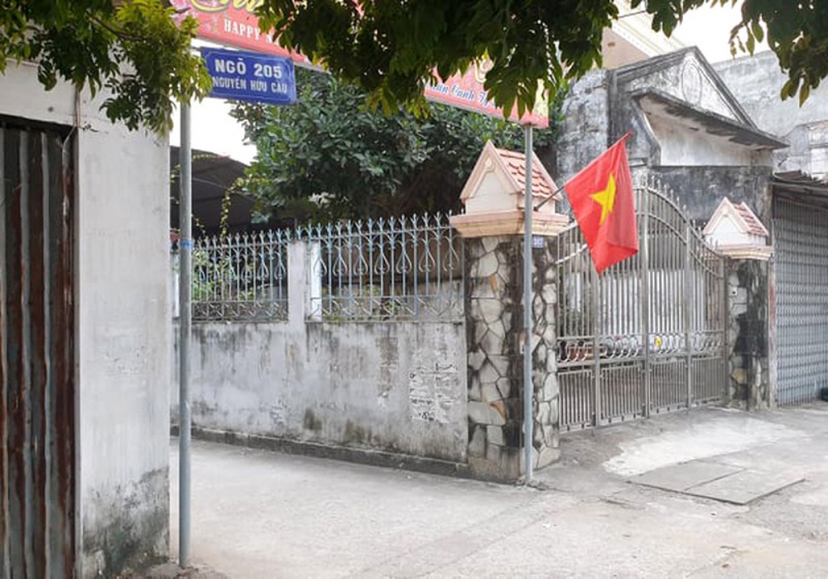 Cơ quan điều tra VKSND Tối cao đã khám xét nơi ở của nguyên thiếu tá Nguyễn Hữu Cường tại ngõ 205 Nguyễn Hữu Cầu (quận Đồ Sơn)