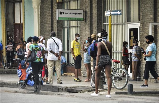 Người d&acirc;n tại La Habana, Cuba. (Ảnh: AFP/ TTXVN)