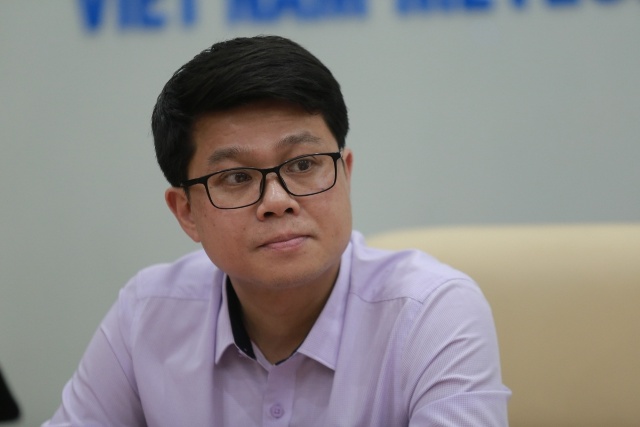 Ông Nguyễn Hữu Thành, Phó Trưởng phòng Dự báo thời tiết, Trung tâm Dự báo Khí tượng Thủy văn Quốc gia.