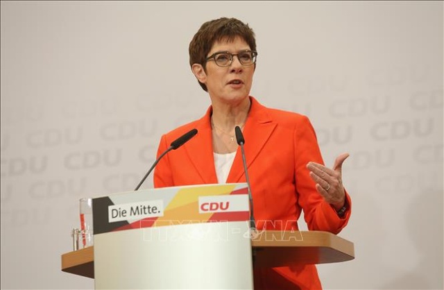 Chủ tịch đảng CDU tại Đức Annegret Kramp-Karrenbauer phát biểu tại cuộc họp báo ở Berlin ngày 7/2/2020. Ảnh: AFP/TTXVN