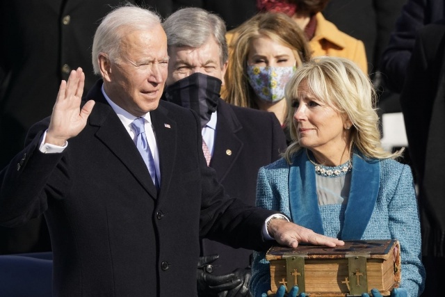 Tổng thống Biden tuyên thệ nhậm chức. (Ảnh minh họa: AP)