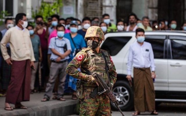 Myanmar sau khi quân đội đảo chính. Ảnh: SOPA.