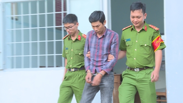 Đối tượng Cao Văn Cường bị bắt giữ. 