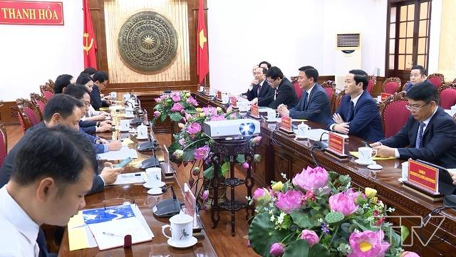 đồng ch&iacute; Đỗ Trọng Hưng, Ủy vi&ecirc;n Trung ương Đảng, B&iacute; thư Tỉnh ủy, Chủ tịch Hội đồng Nh&acirc;n d&acirc;n tỉnh, Trưởng đo&agrave;n ĐBQH Thanh H&oacute;a; đồng ch&iacute; Đỗ Minh Tuấn, Ph&oacute; B&iacute; thư Tỉnh ủy, Chủ tịch UBND tỉnh v&agrave; c&aacute;c đồng ch&iacute; l&atilde;nh đạo tỉnh, l&atilde;nh đạo c&aacute;c ng&agrave;nh cấp tỉnh đ&atilde; tiếp v&agrave; l&agrave;m việc với l&atilde;nh đạo Tổ hợp Sam Sung Việt Nam