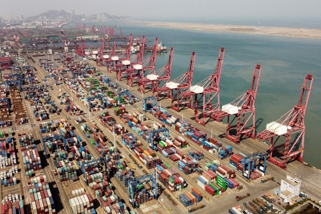 Cảng container Liên Vân Cảng ở tỉnh Giang Tô, Trung Quốc. Ảnh: AFP.