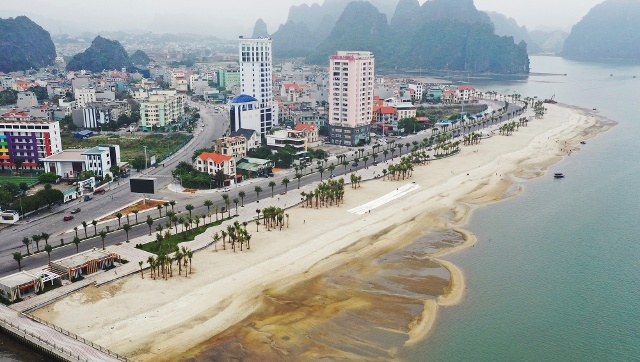 Bãi tắm Hòn Gai sẽ khai trương và đưa vào sử dụng từ ngày 1/5. Ảnh: Báo Quảng Ninh