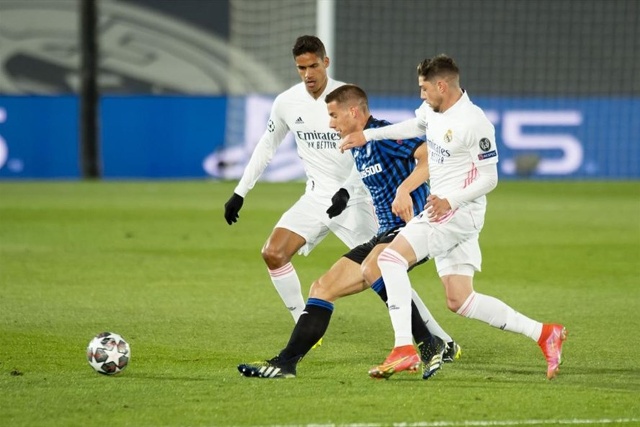 Real Madrid mất Varane nhưng có thể đón Valverde trở lại trong trận gặp Chelsea. Ảnh: AFP