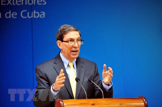 Bộ trưởng Bruno Rodríguez Parrilla phát biểu tại cuộc họp báo. (Ảnh: TTXVN)
