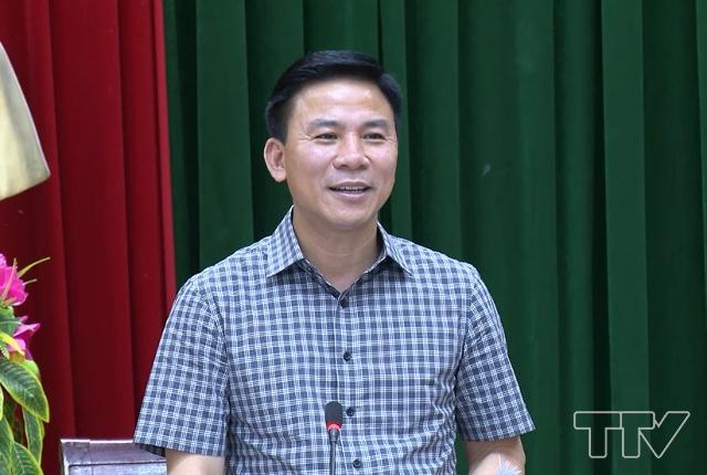 Đồng chí Bí thư Tỉnh ủy Đỗ Trọng Hưng phát biểu tại buổi làm việc với Ban Thường vụ huyện Hà Trung