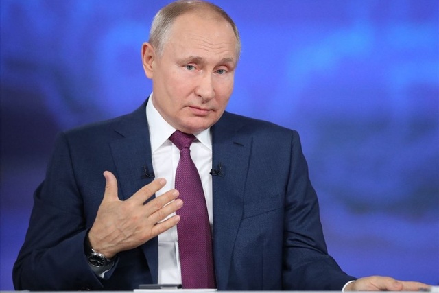Tổng thống Putin cho biết mức kháng thể sau khi tiêm vaccine Sputnik V. Ảnh: AFP