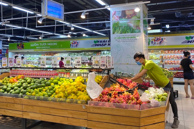 Nhiều loại hoa quả từ ĐBSCL đã lưu thông được trên các hệ thống phân phối thương mại cả nước - Ảnh: VGP/Đỗ Hương