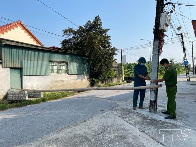 lực lượng chức năng huyện Quảng Xương đã thông báo dỡ bỏ phong tỏa làng Thổ Ngõa.