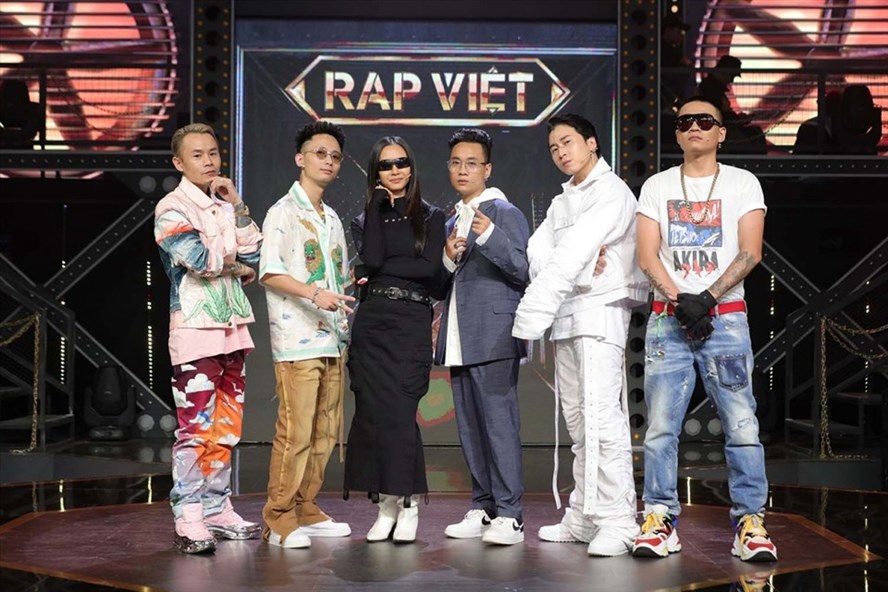 Dàn giám khảo, huấn luyện viên Rap Việt mùa 1. Ảnh: Vie Channel.