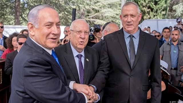 Sự tan rã chính phủ liên minh của cựu Thủ tướng Netanyahu dẫn tới giải pháp chính phủ mới của ông Bennett.