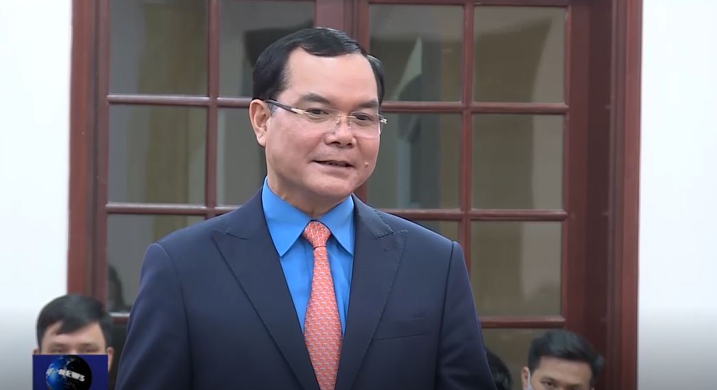 Đồng chí Nguyễn Đình Khang, Bí thư Đảng đoàn, Chủ tịch Tổng LĐLĐ Việt Nam