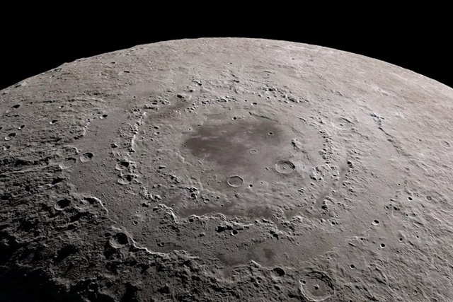 Lớp vỏ của Mặt trăng ban đầu có thể là một đại dương  &quot;magma lỏng &quot;. Ảnh: NASA Goddard Space Flight Center
